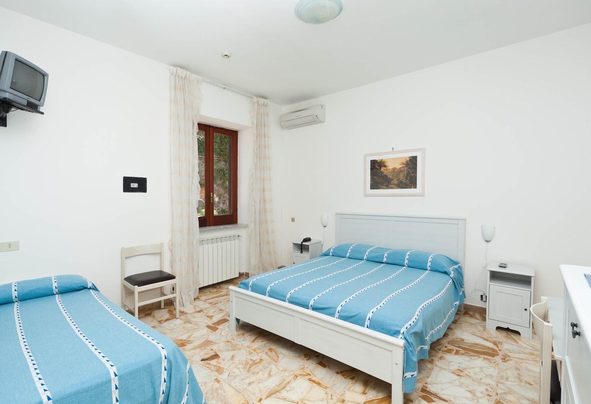 Hotel Ape Regina Casamicciola Terme Exterior photo